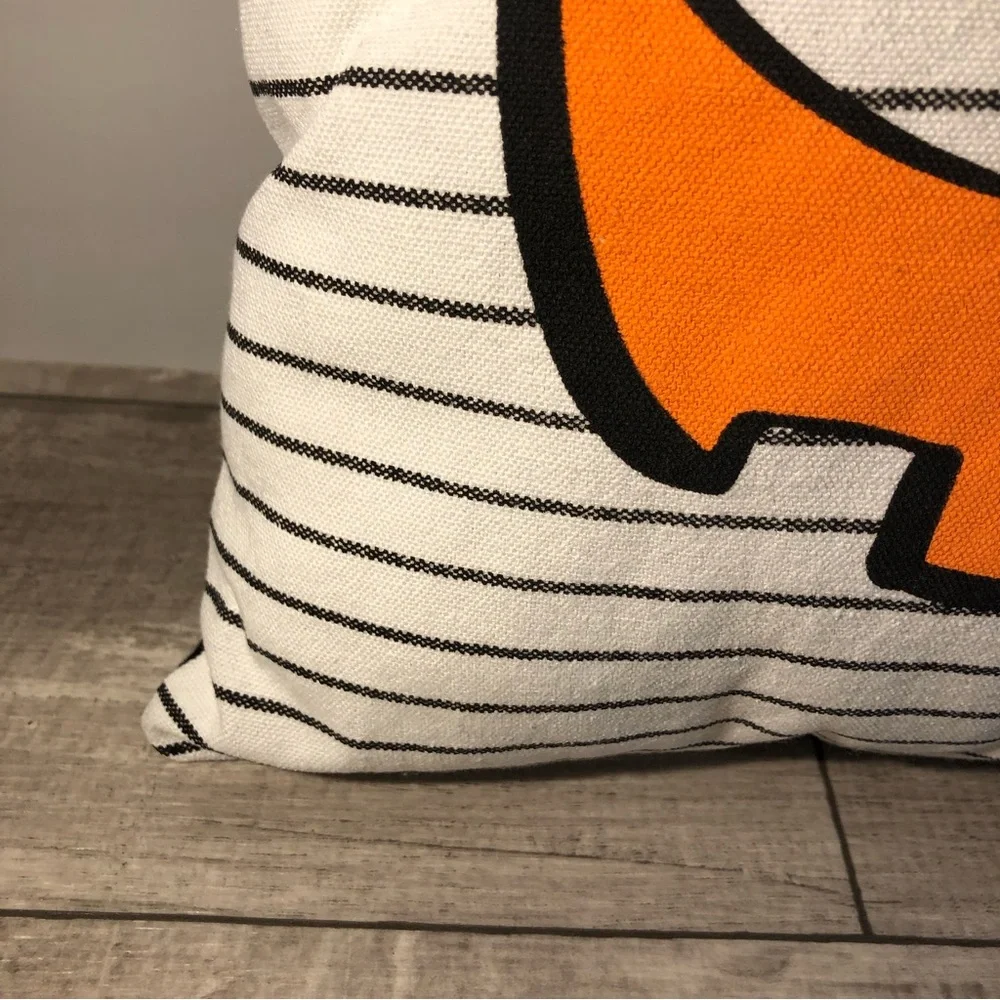 Target Halloween Square Striped Jack O' Lantern Throw Pillow New 14x14" - Picture 9 of 15